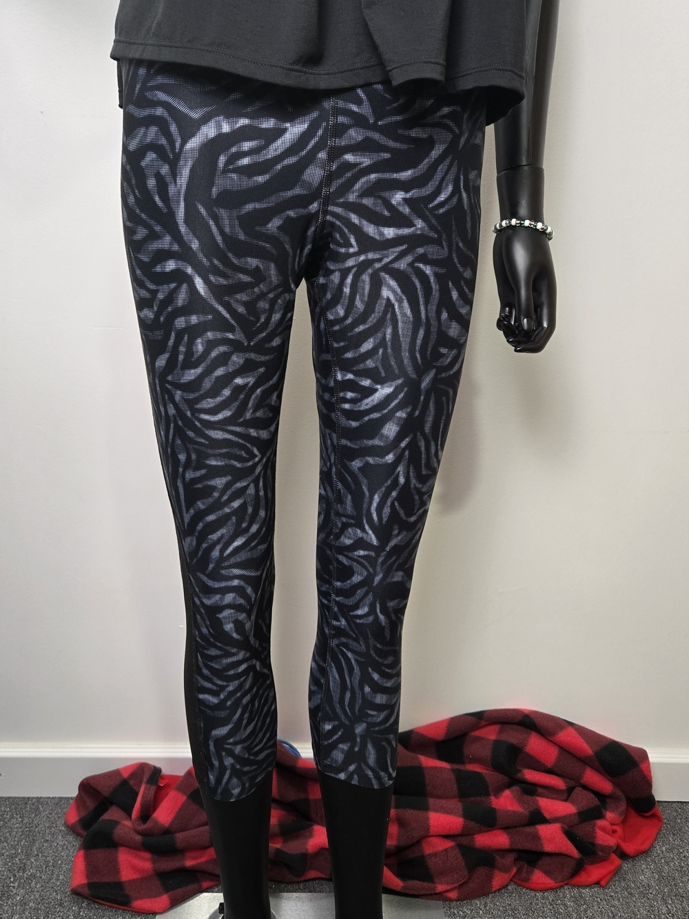 Juicy Couture Black & Charcoal Zebra-Print Leggings
